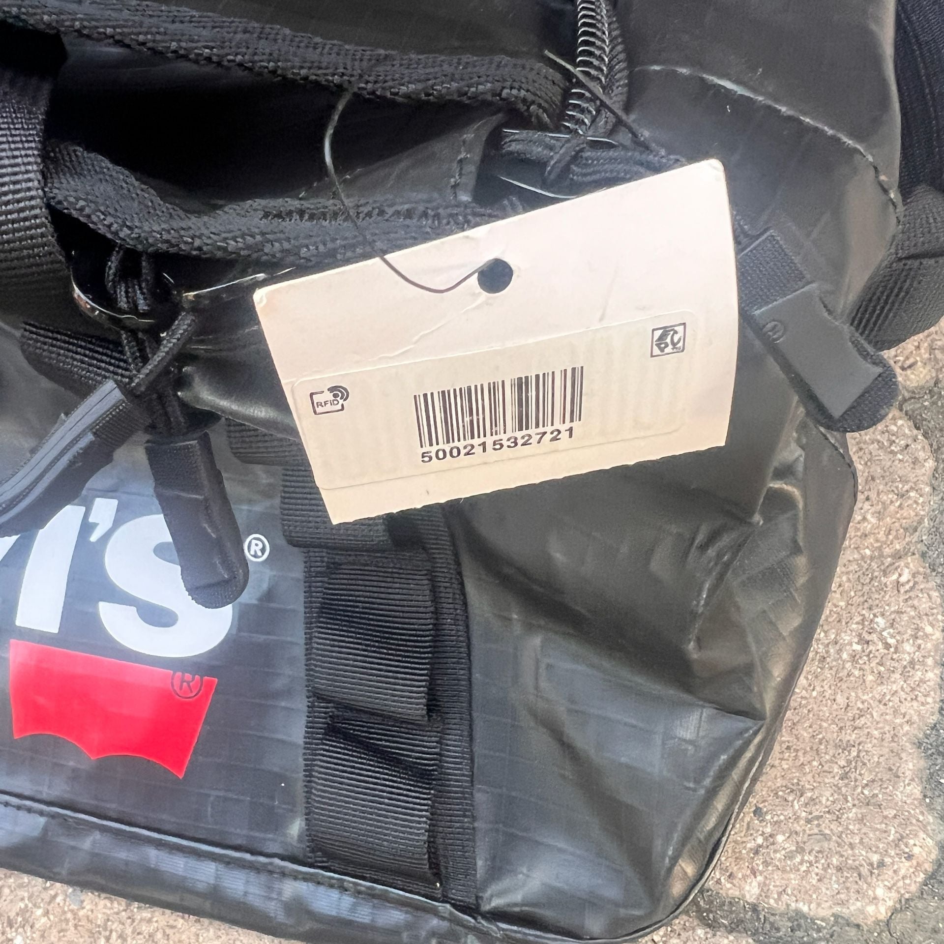 NWT Levi's Black Duffle Backpack Ripstop Weekender Bag Backpack Combo 10