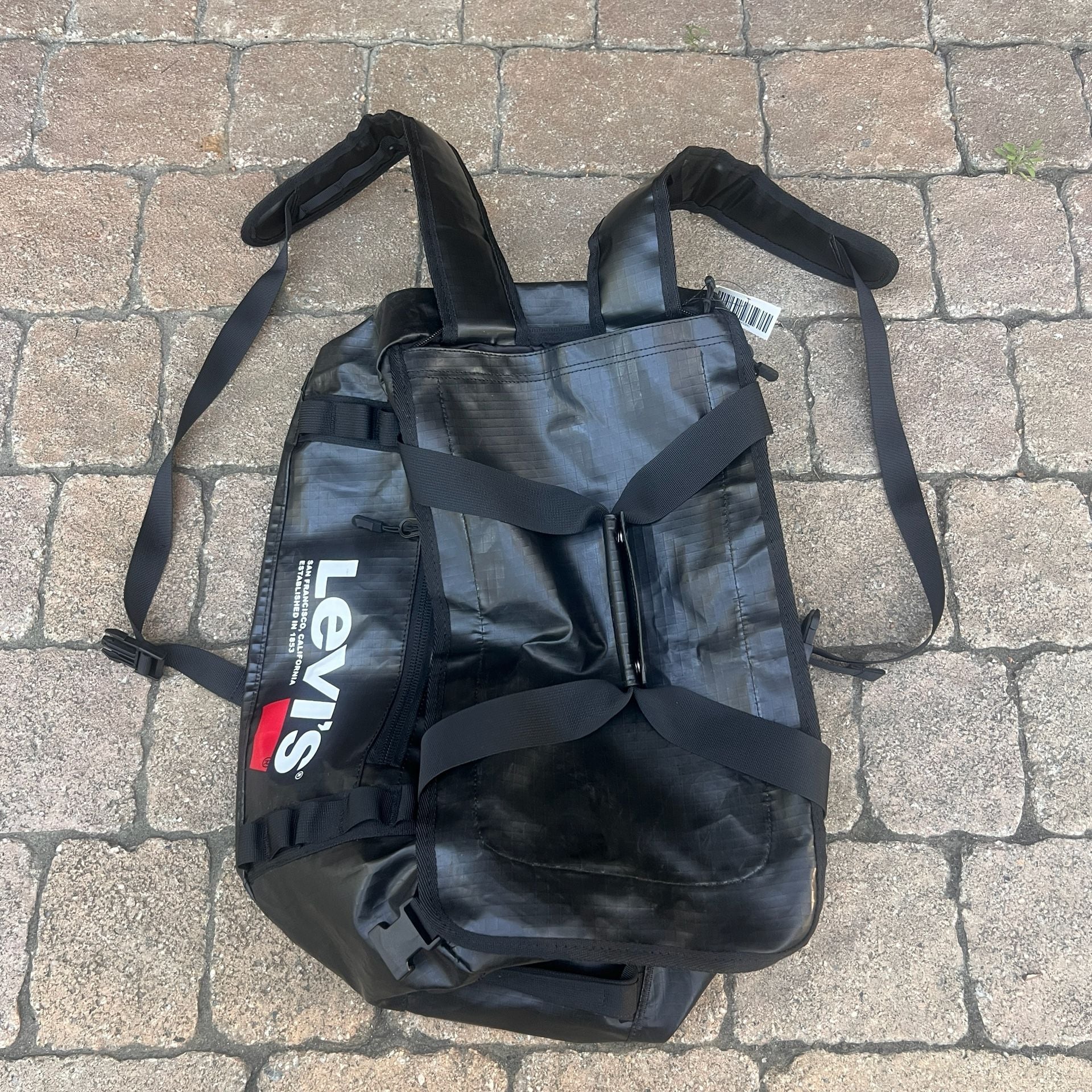 NWT Levi's Black Duffle Backpack Ripstop Weekender Bag Backpack Combo 13