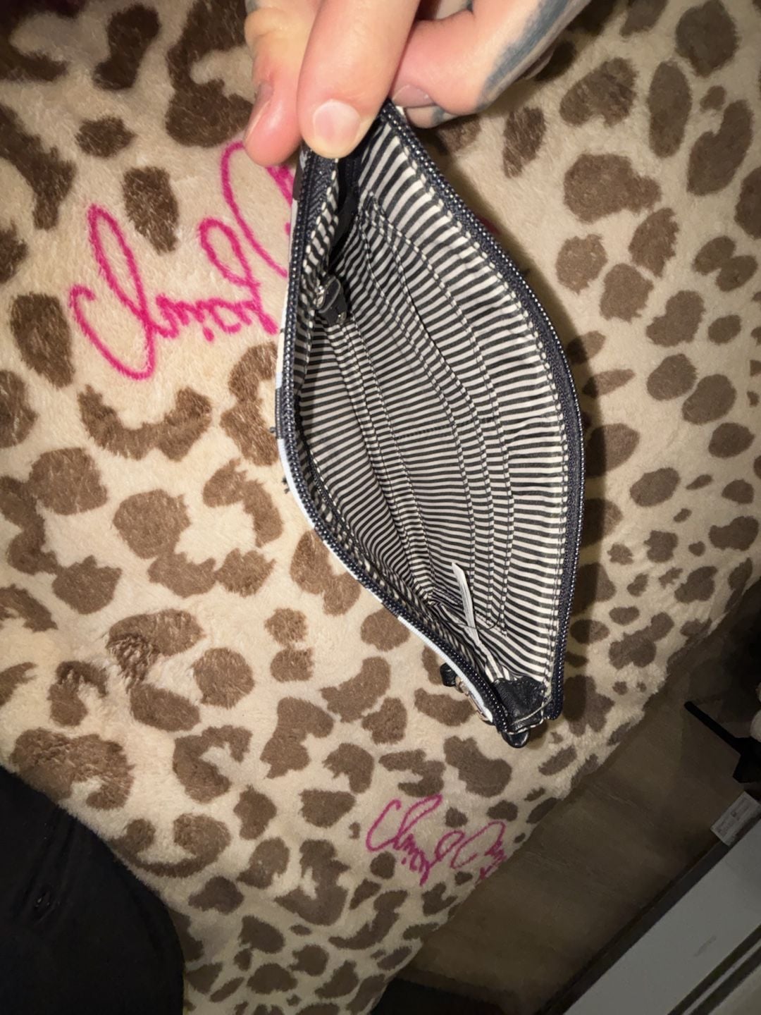 Nine West Floral Camo Wristlet Wallet 5