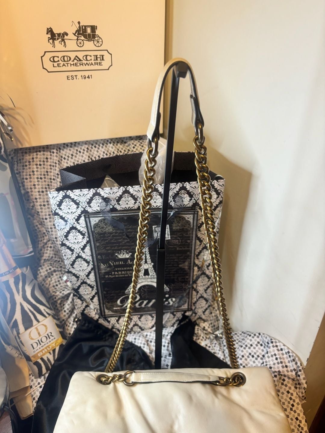 Kurt Geiger London XXL Kensington Quilted Shoulder Bag Off White Leather 9