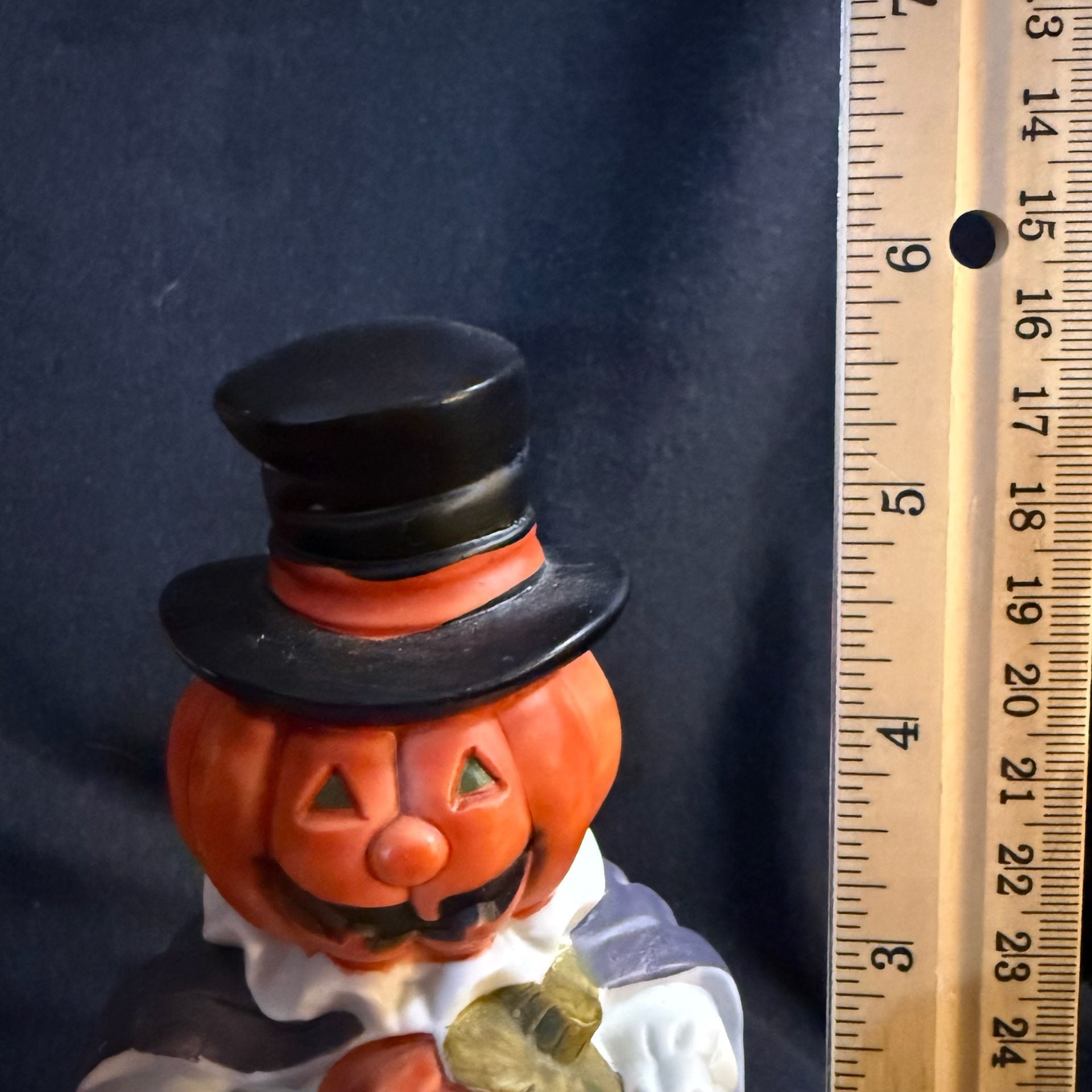 Ceramic Pumpkin Man Tea Light Candle Holder Halloween Decor 10