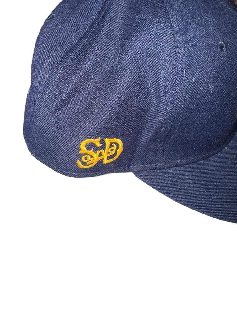 Product thumbnail 3