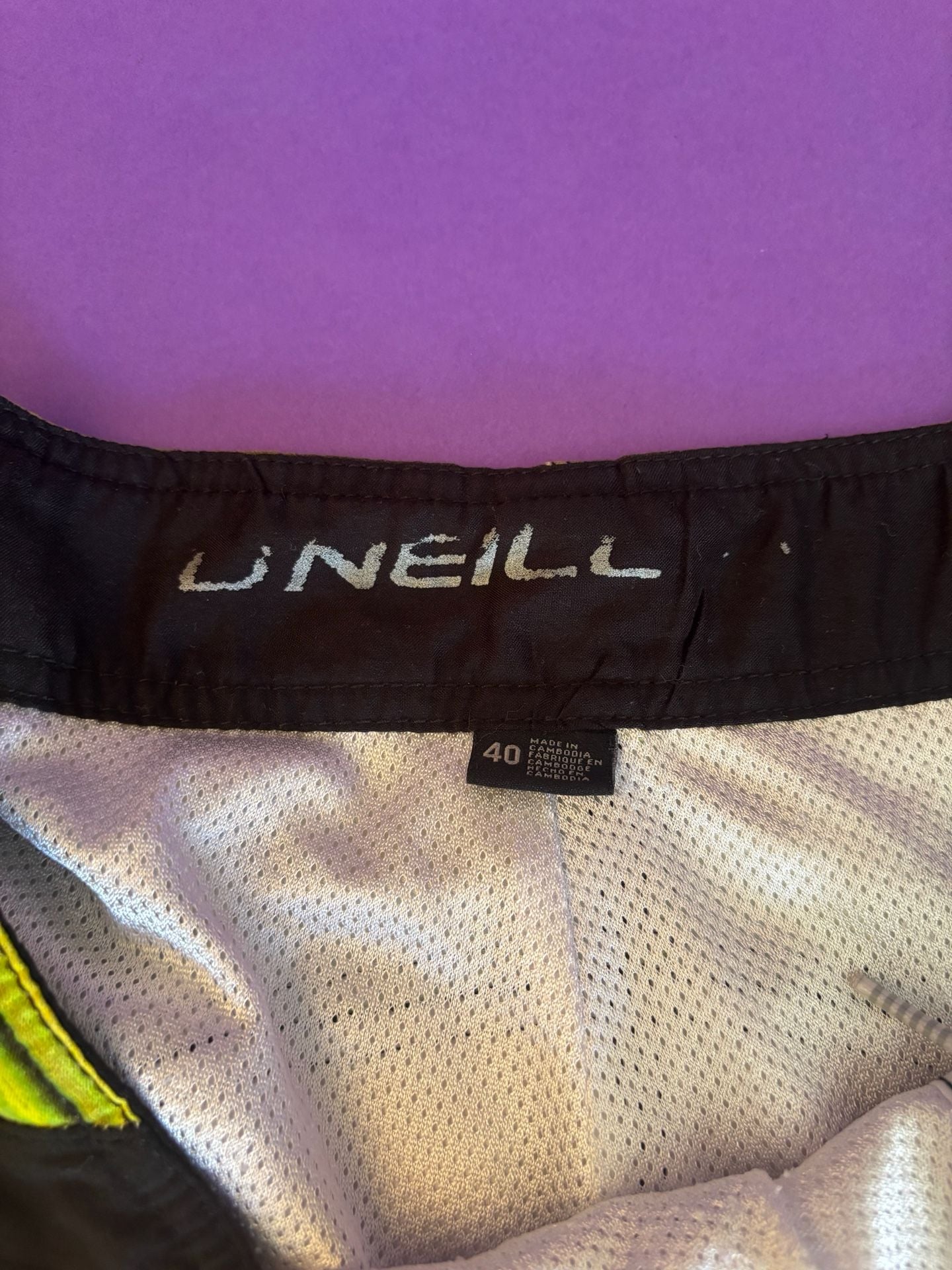 O'Neill Board Shorts White Green Black Surf Swim Trunks 8