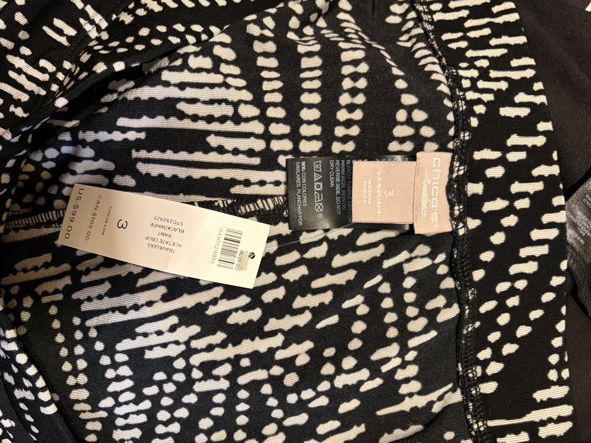 Chico's Travelers Pants Size 3 Black White Printed Wide Leg 8