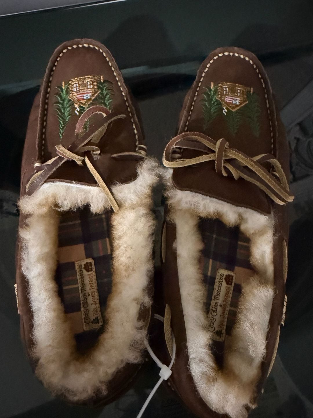 Kiel James Patrick Cozy Cabin Moccasins Size 8 Slippers 4