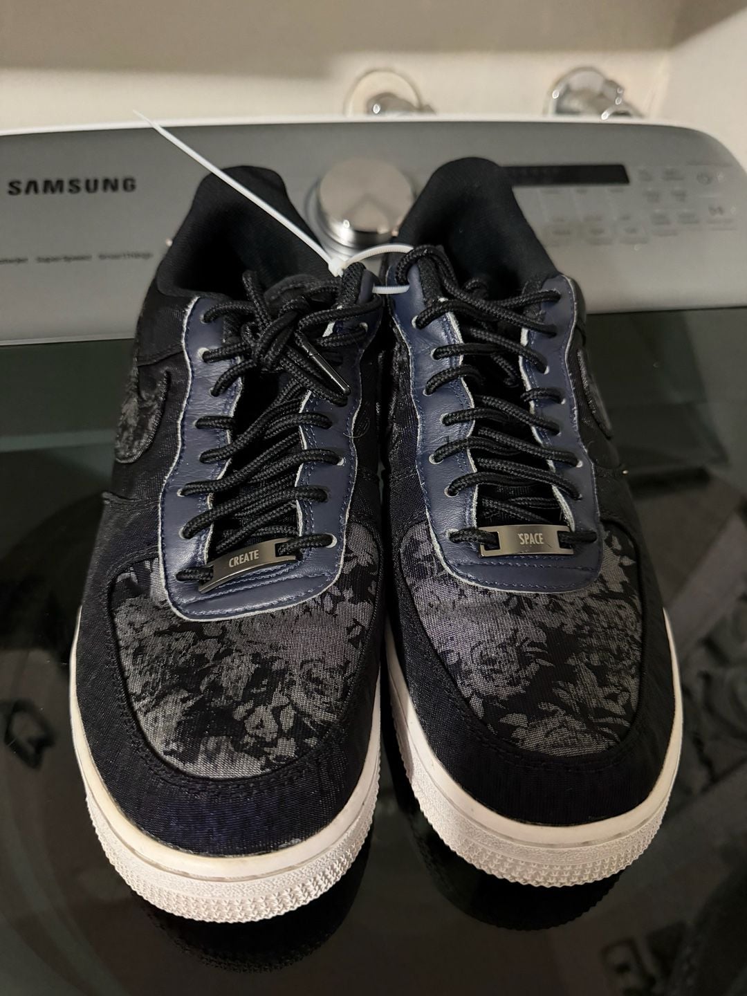 Nike Air Force 1 Future Movement Size 9 Low Sneakers 3