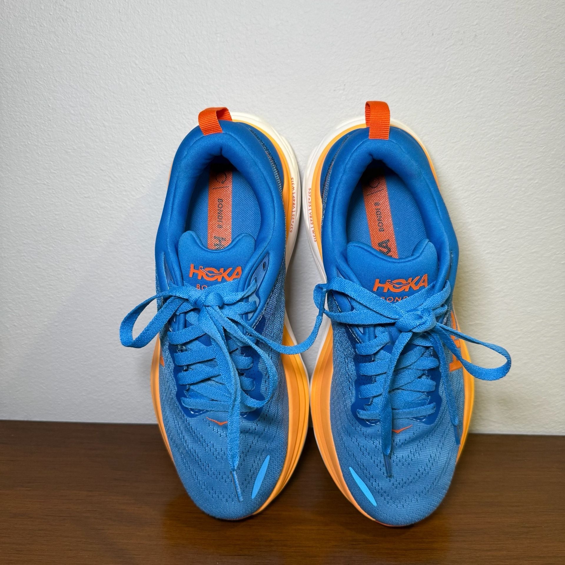 HOKA Bondi Men 8 Wide Size 9 2E Coastal Sky Vibrant Orange Running Shoes 9