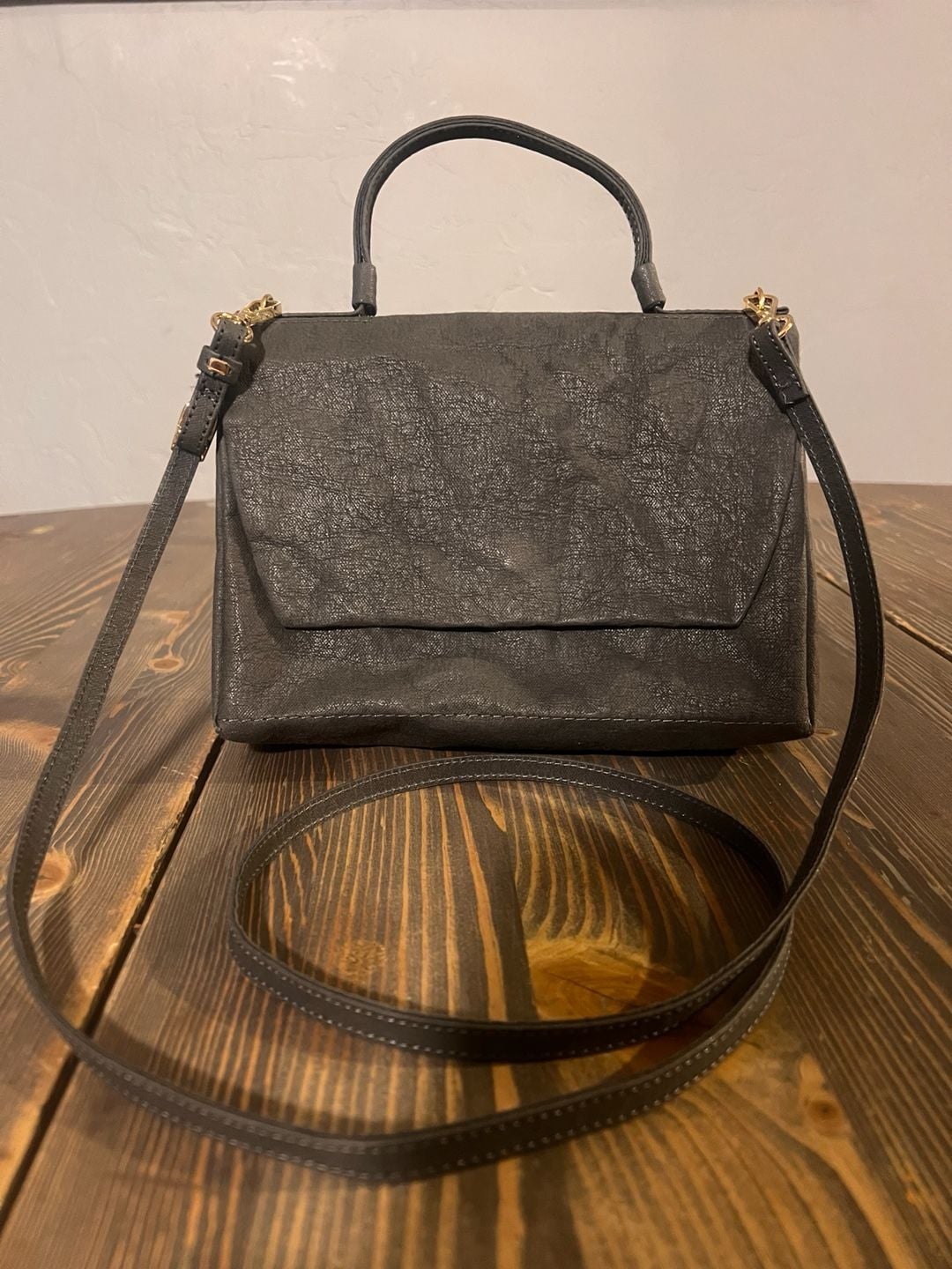 Uashmama Made In Italy Gray Washable Paper Crossbody Handbag 2