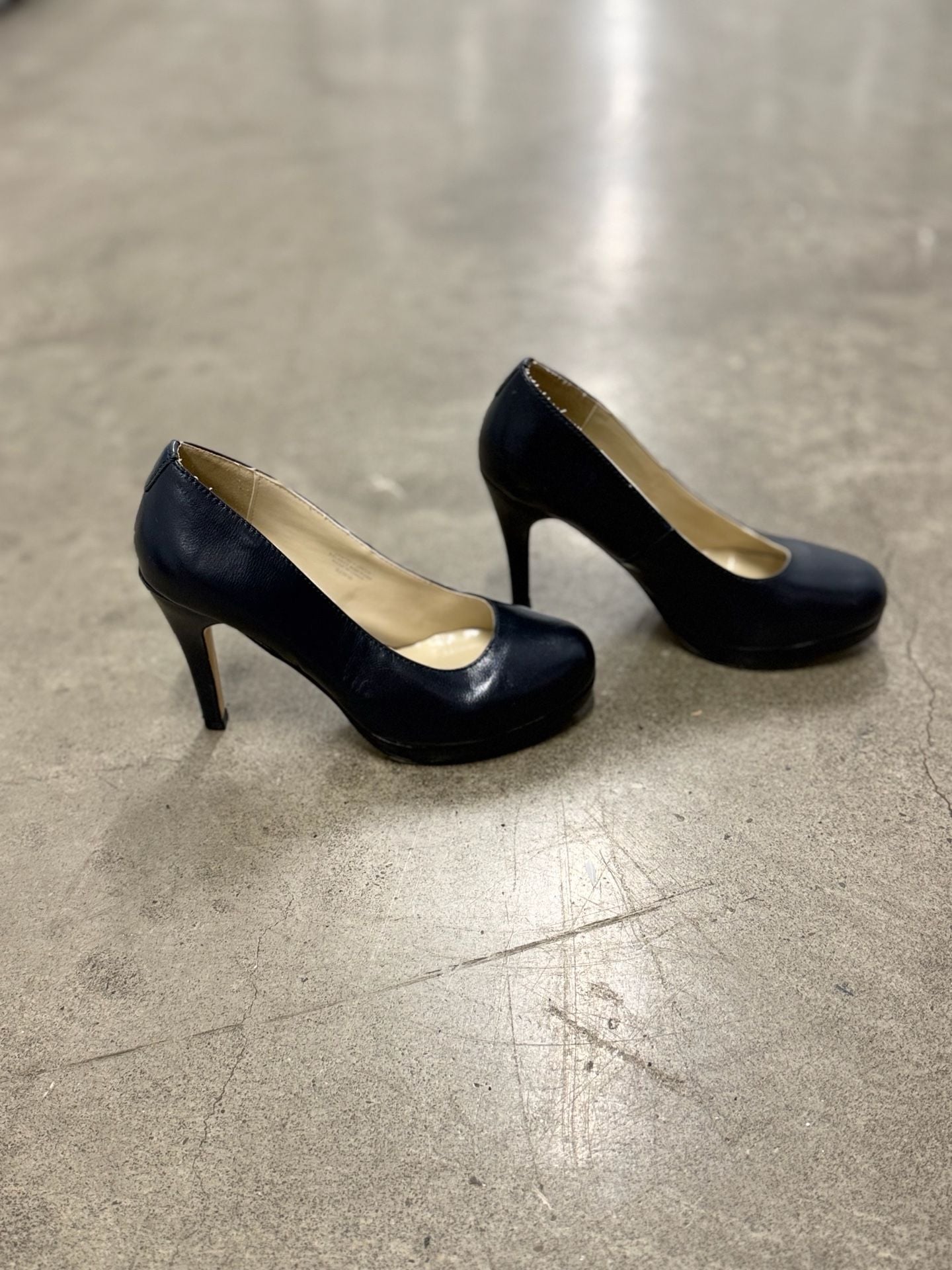 Fitzwell Navy Leather Platform Pumps 4