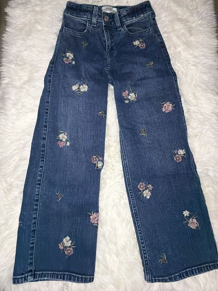 Abercrombie Kids High Rise Wide Leg Jeans Size 7/8 Floral Embroidered 5