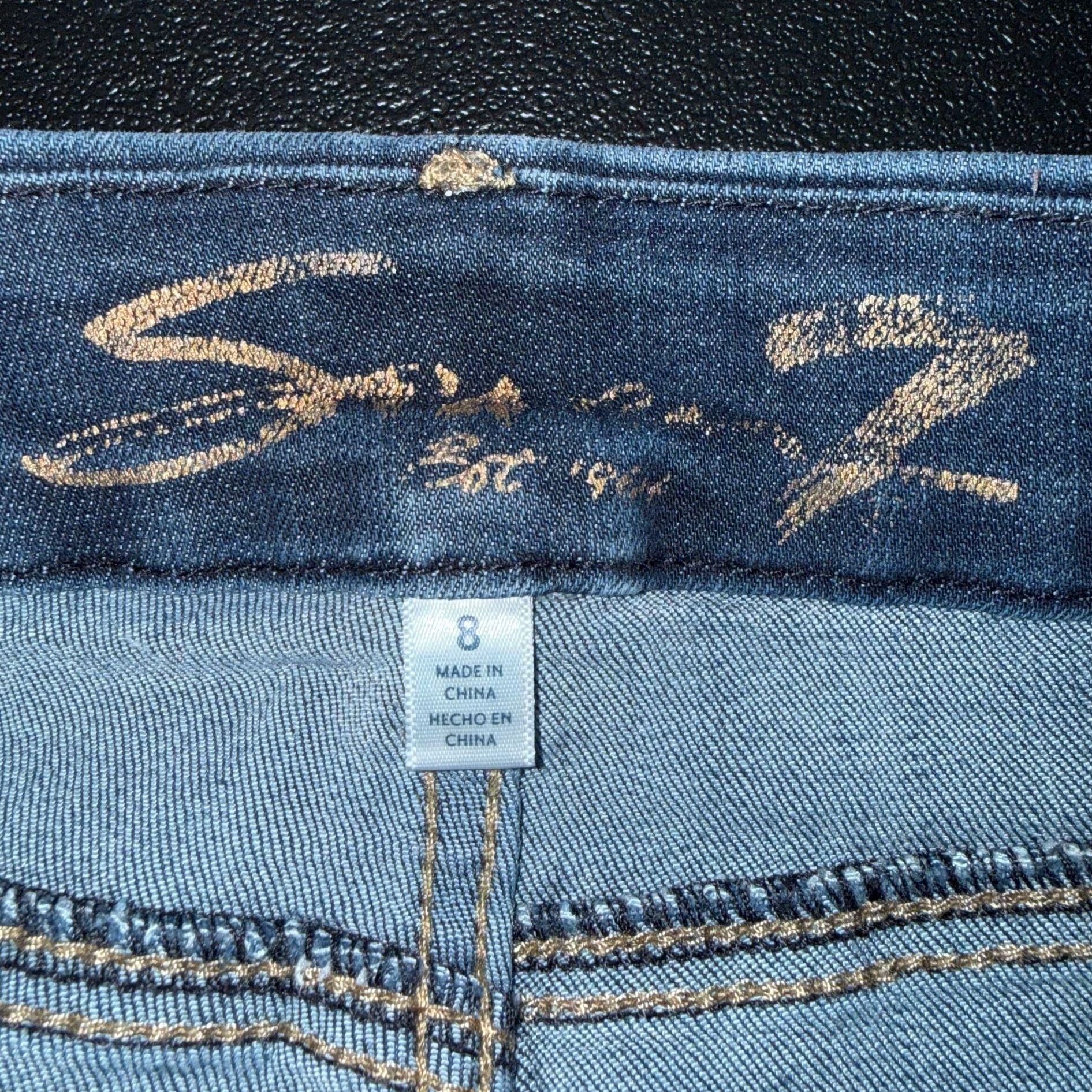 Product thumbnail 3