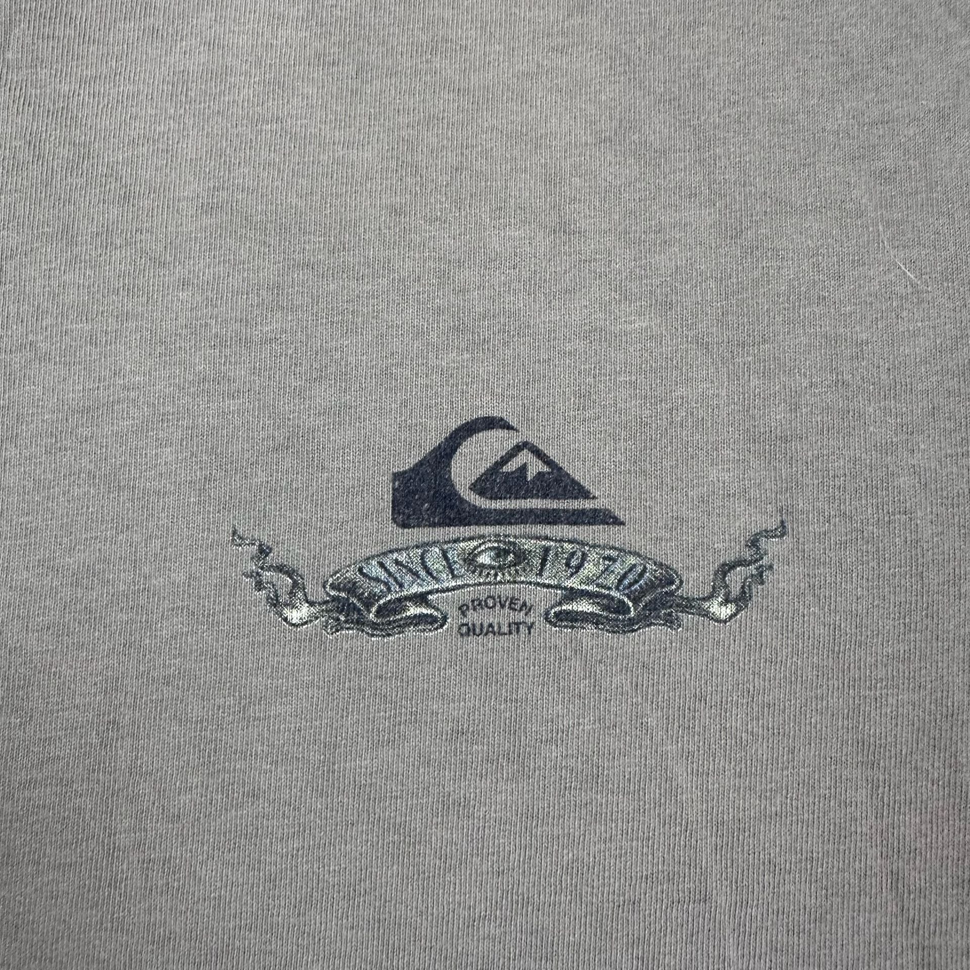 Vintage 90s Quiksilver Surf T-Shirt Dagger Wave Graphic Faded Skate Tee Small 5