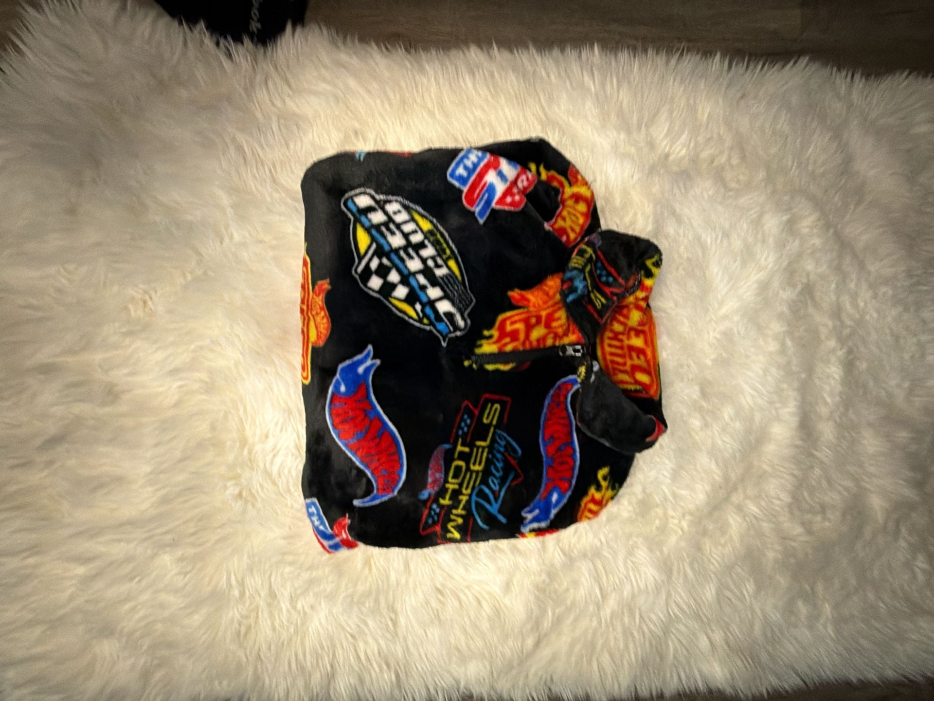 Hot Wheels Fleece Zip Jacket Size M Black All-Over Print Racing 6