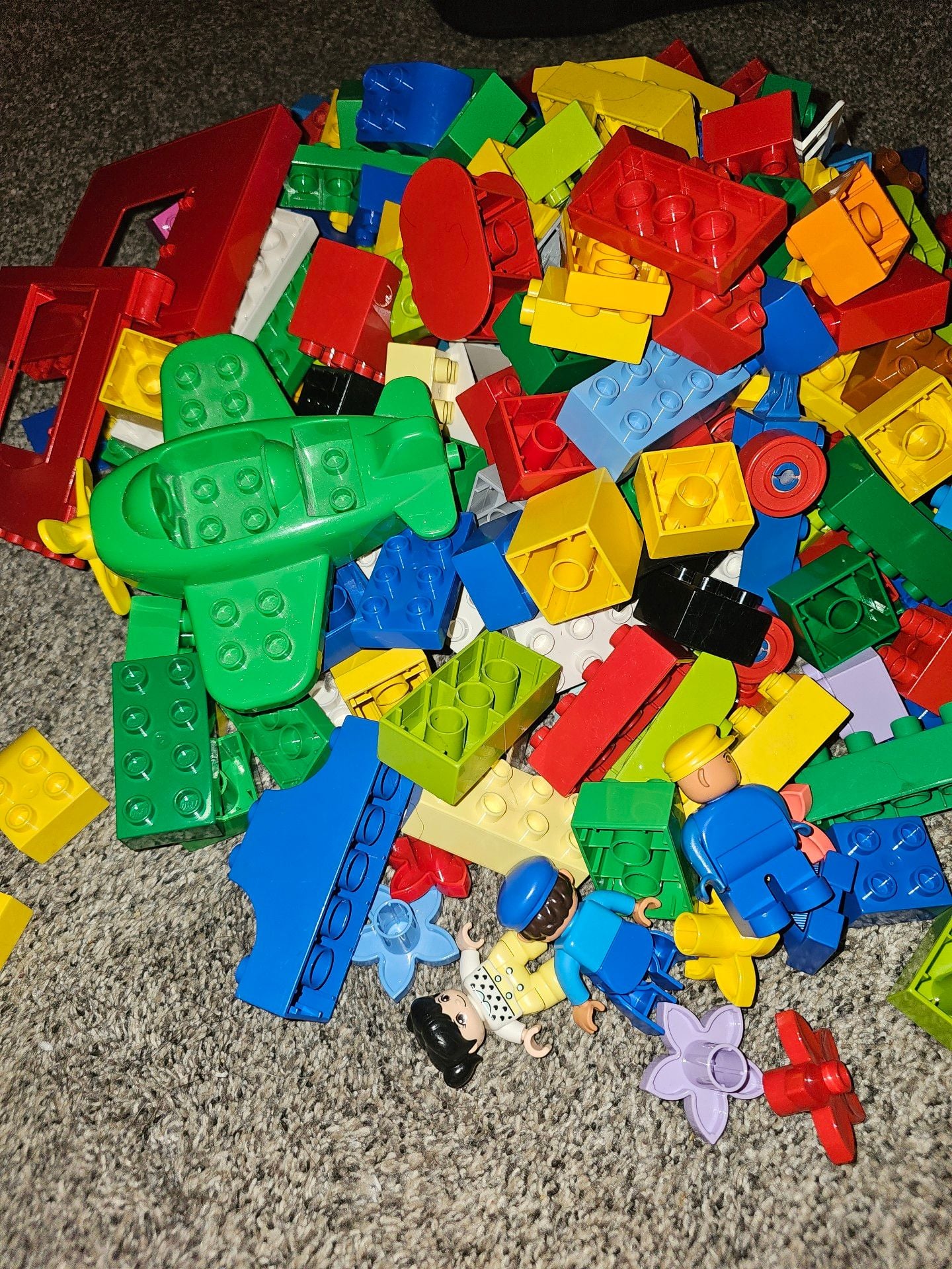 1 - Lego Duplo Building Blocks Mixed Lot With Airplane over 275 pc and 8 lbs 4
