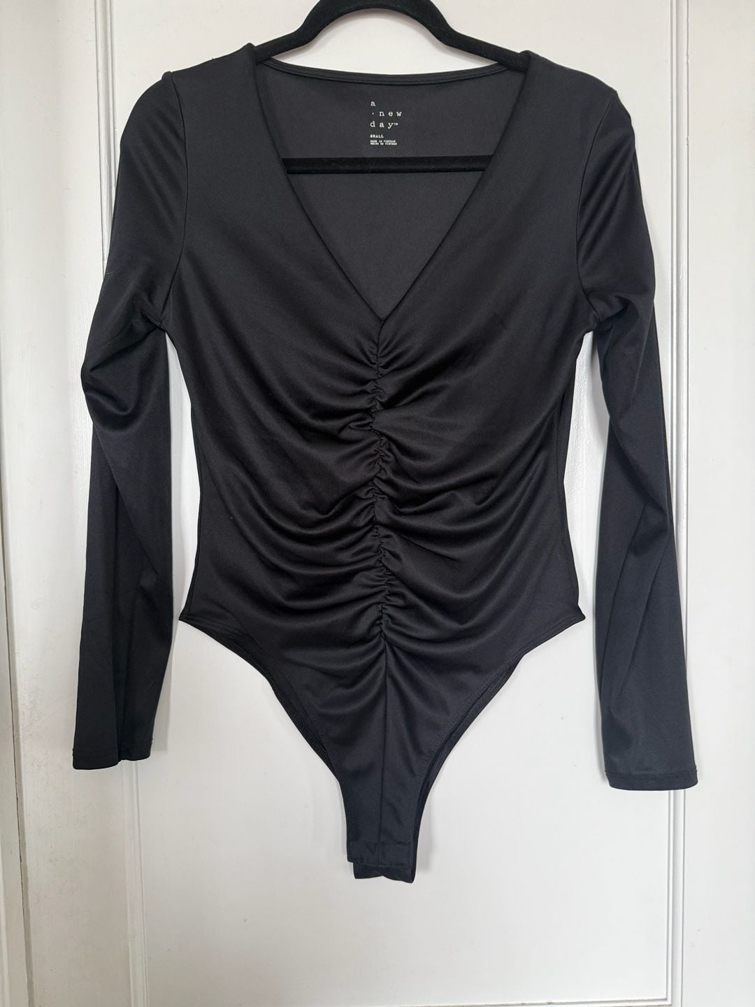 A New Day Ruched Long Sleeve Bodysuit Size Small Black V-Neck 2