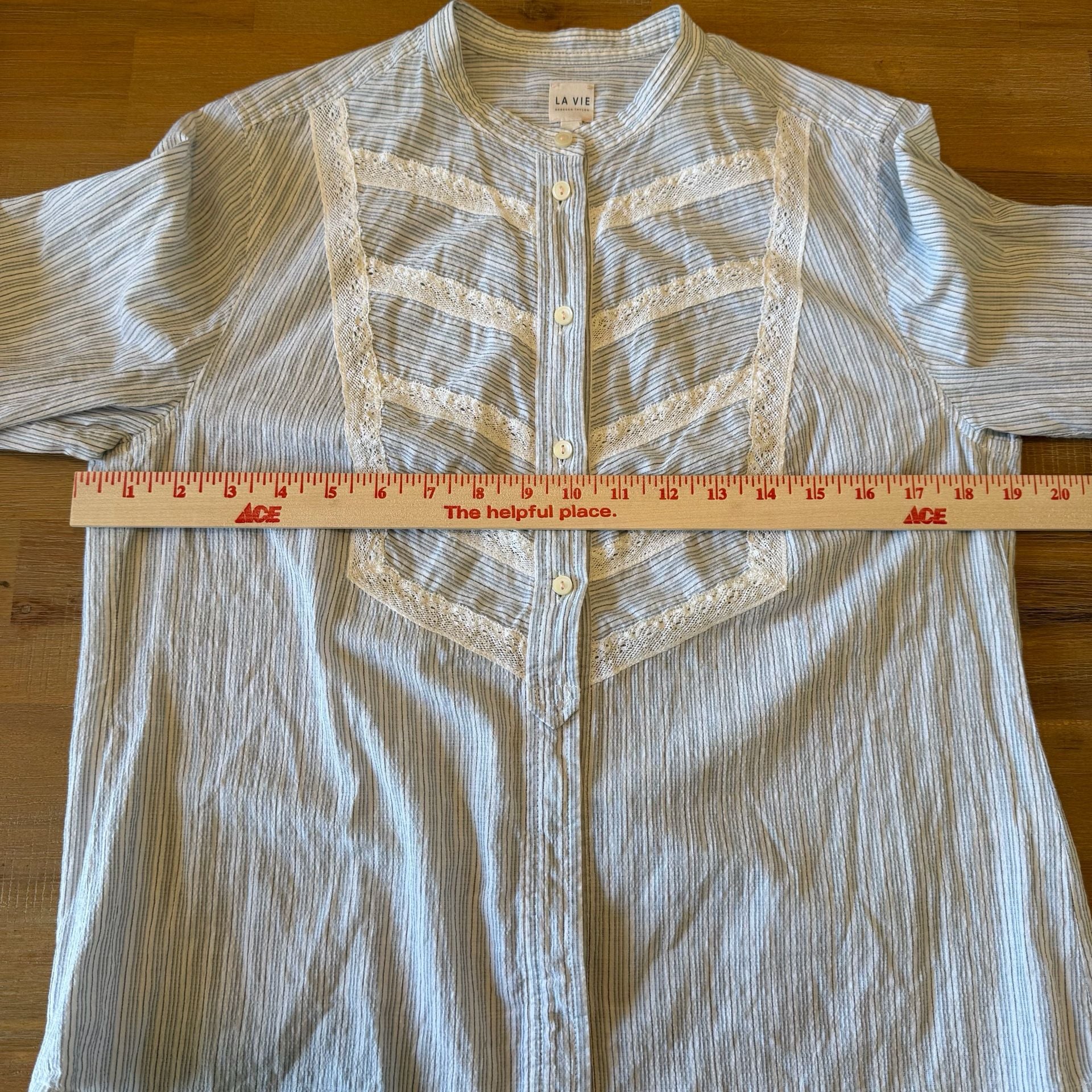 La Vie Rebecca Taylor Lace Inset Pinstripe Button Down Blouse Top Blue White S 6