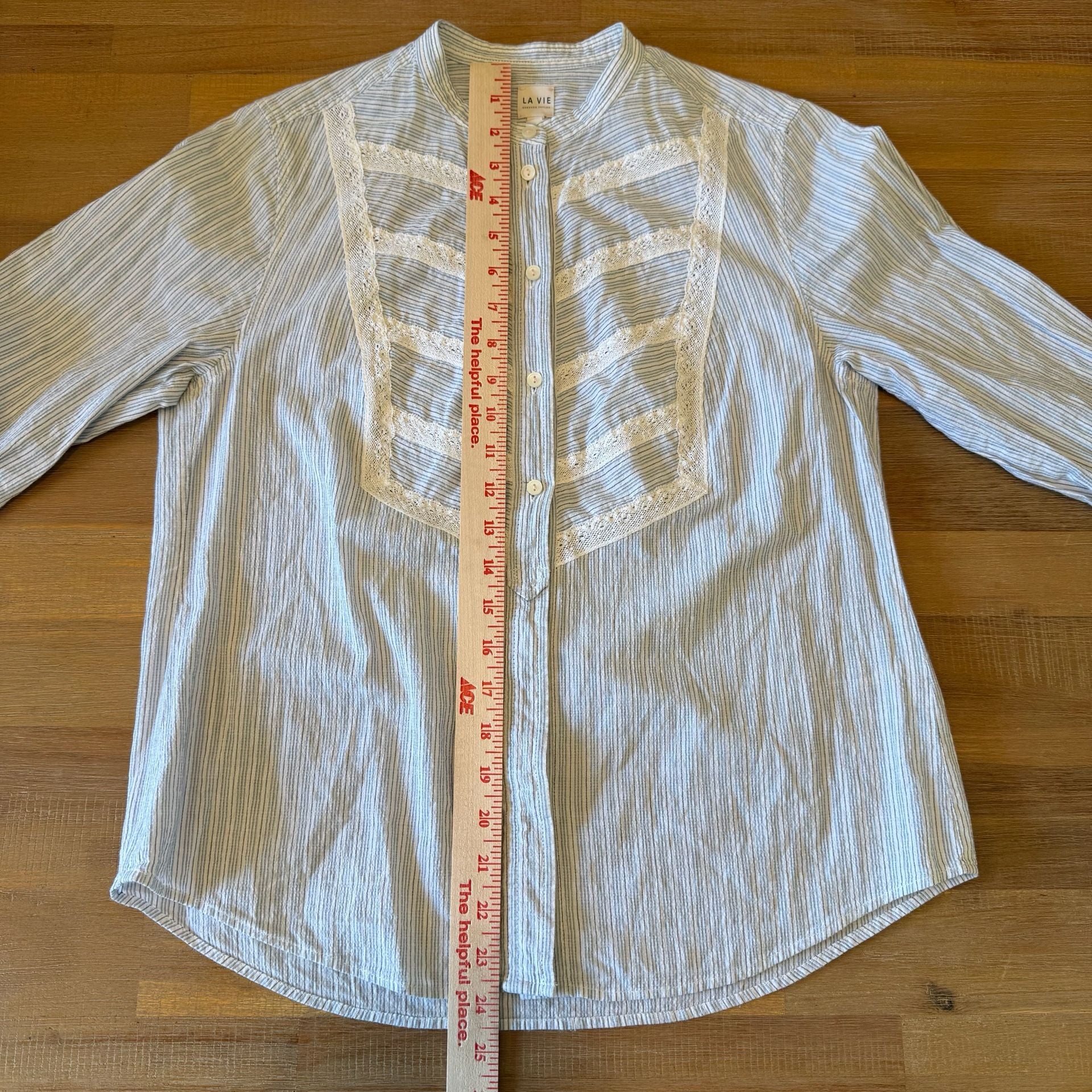 La Vie Rebecca Taylor Lace Inset Pinstripe Button Down Blouse Top Blue White S 7