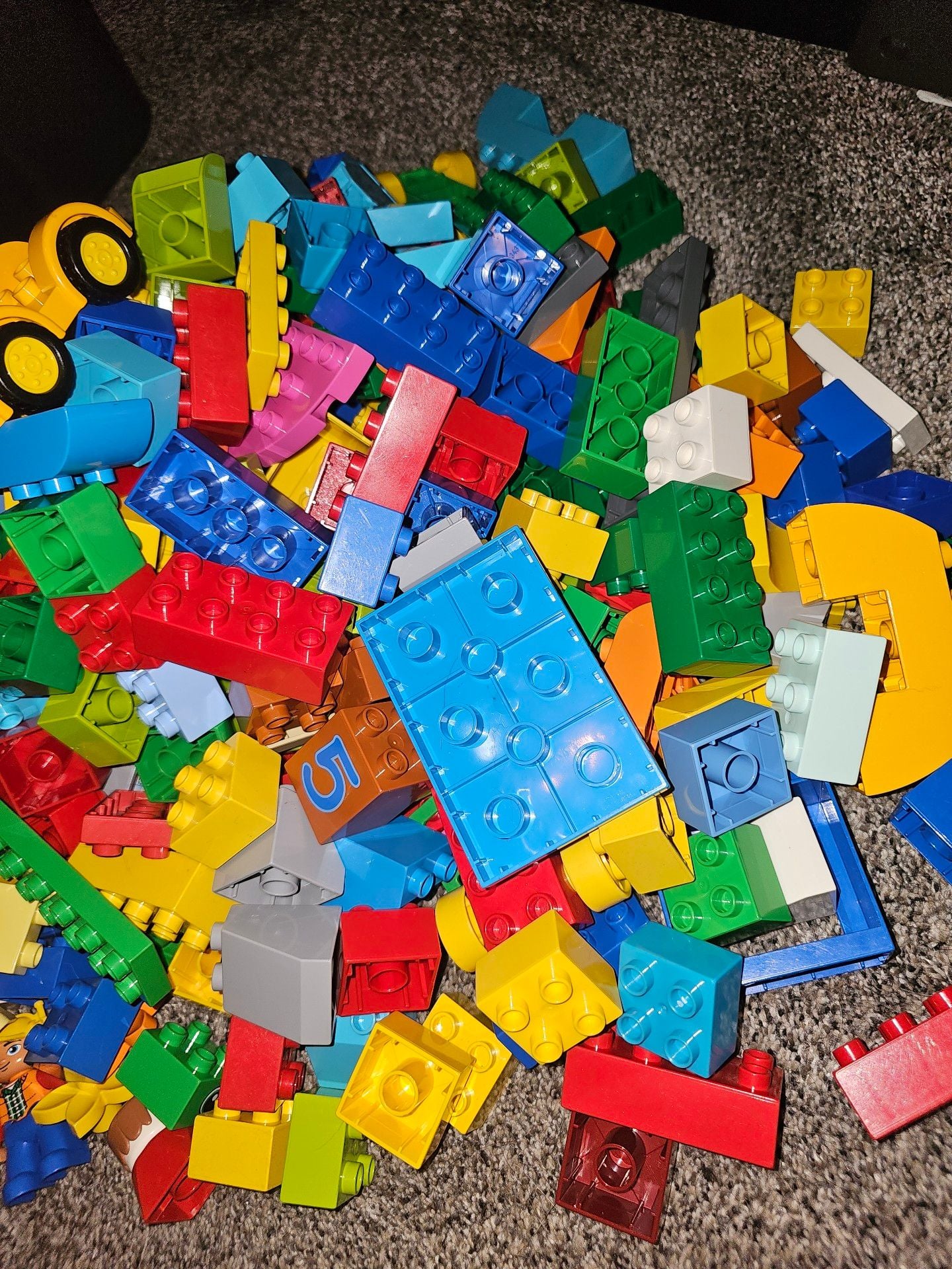 2 - Lego Duplo Building Blocks Mixed Lot over 200 pc and 8 lbs 3