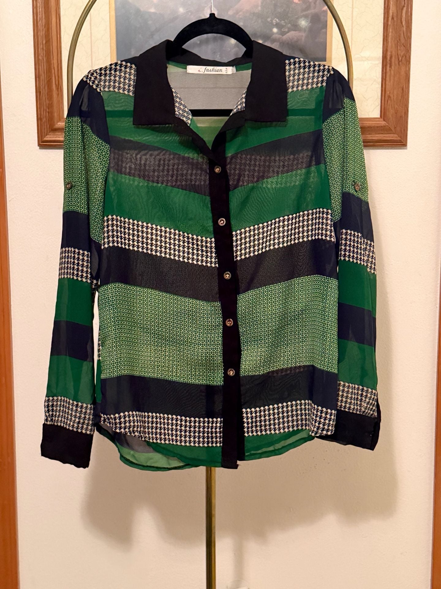 i. fashion Long Sleeve Button Down Shirt Green U.S.A. 2