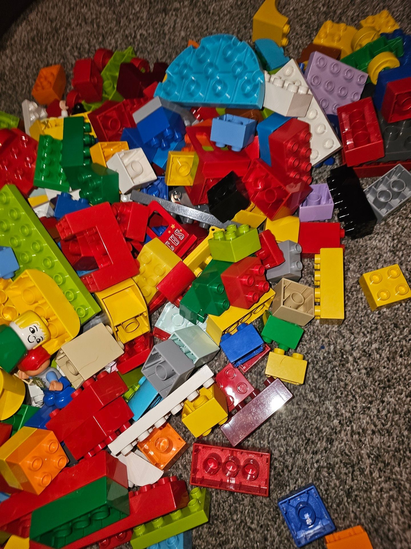 4 - Lego Duplo Building Blocks Mixed Lot With Airplane over 295 pc and 8 lbs 3