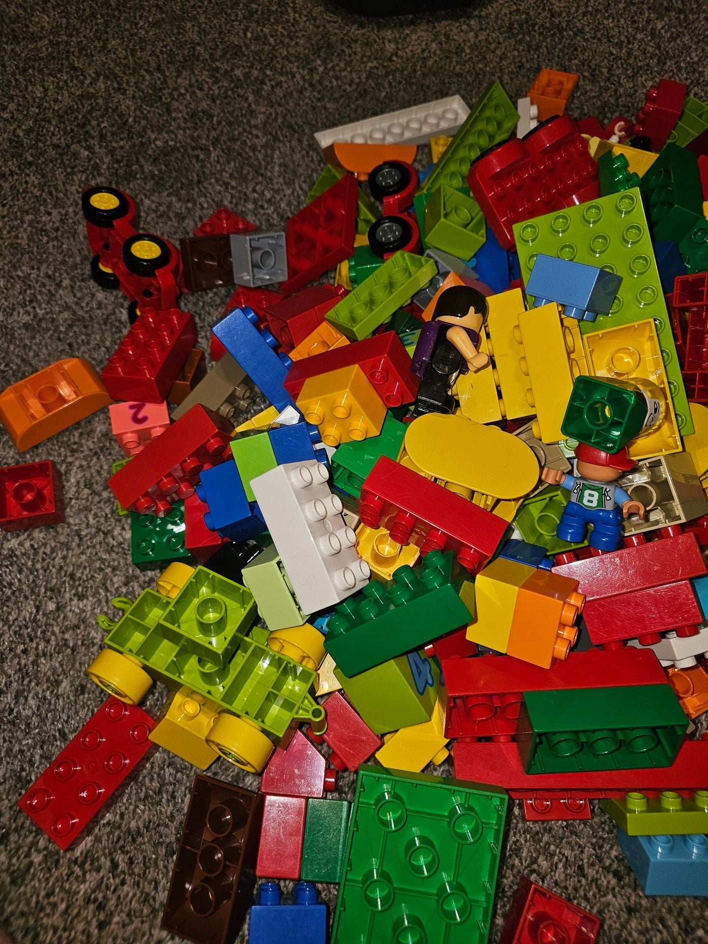 4 - Lego Duplo Building Blocks Mixed Lot With Airplane over 295 pc and 8 lbs 4