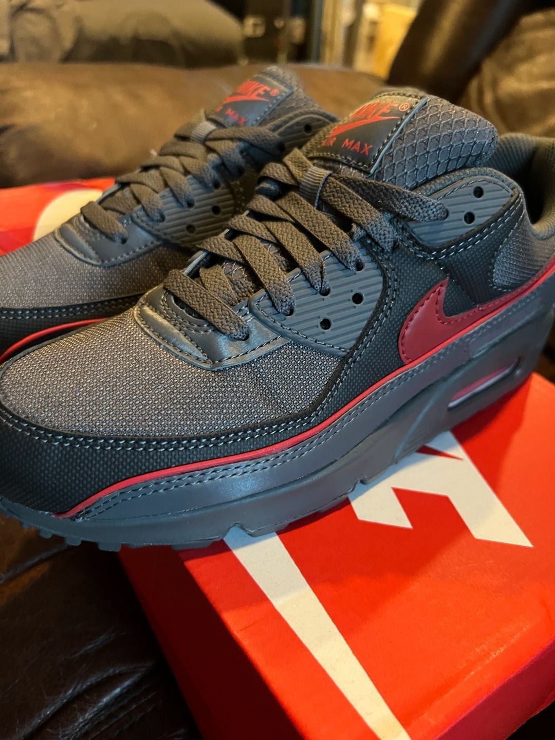 Nike Air Max 90 Premium Iron Grey University Red 4