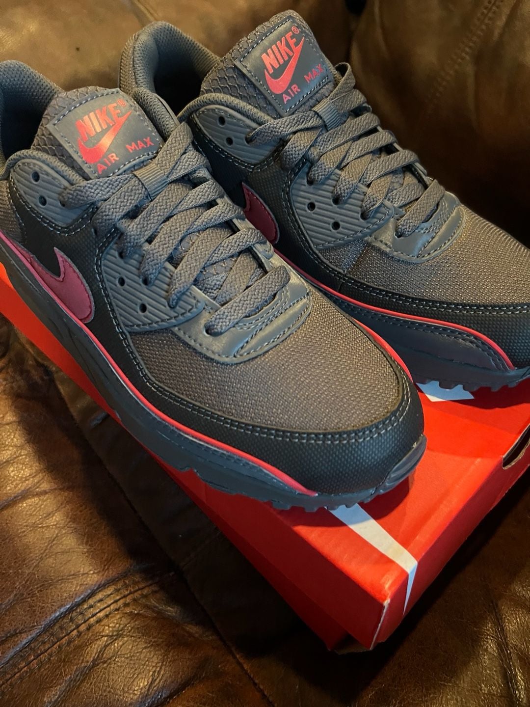 Nike Air Max 90 Premium Iron Grey University Red 6