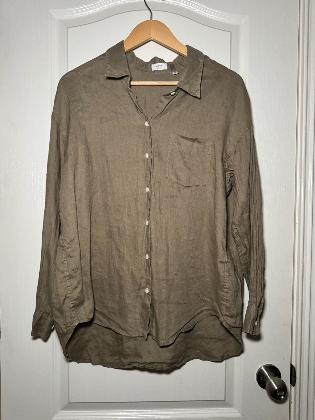 Aritzia Wilfred Women’s Linen Button Down Shirt XS Taupe Brown Oversized 6