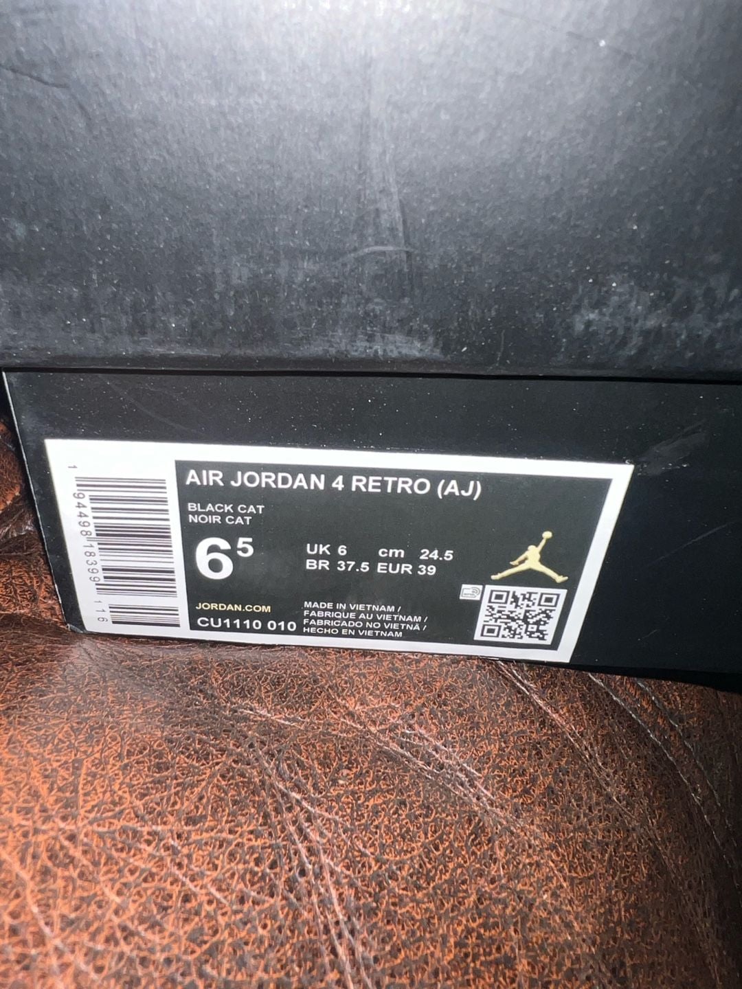 Jordan Air Jordan 4 Retro Size 6.5 Black Cat 9