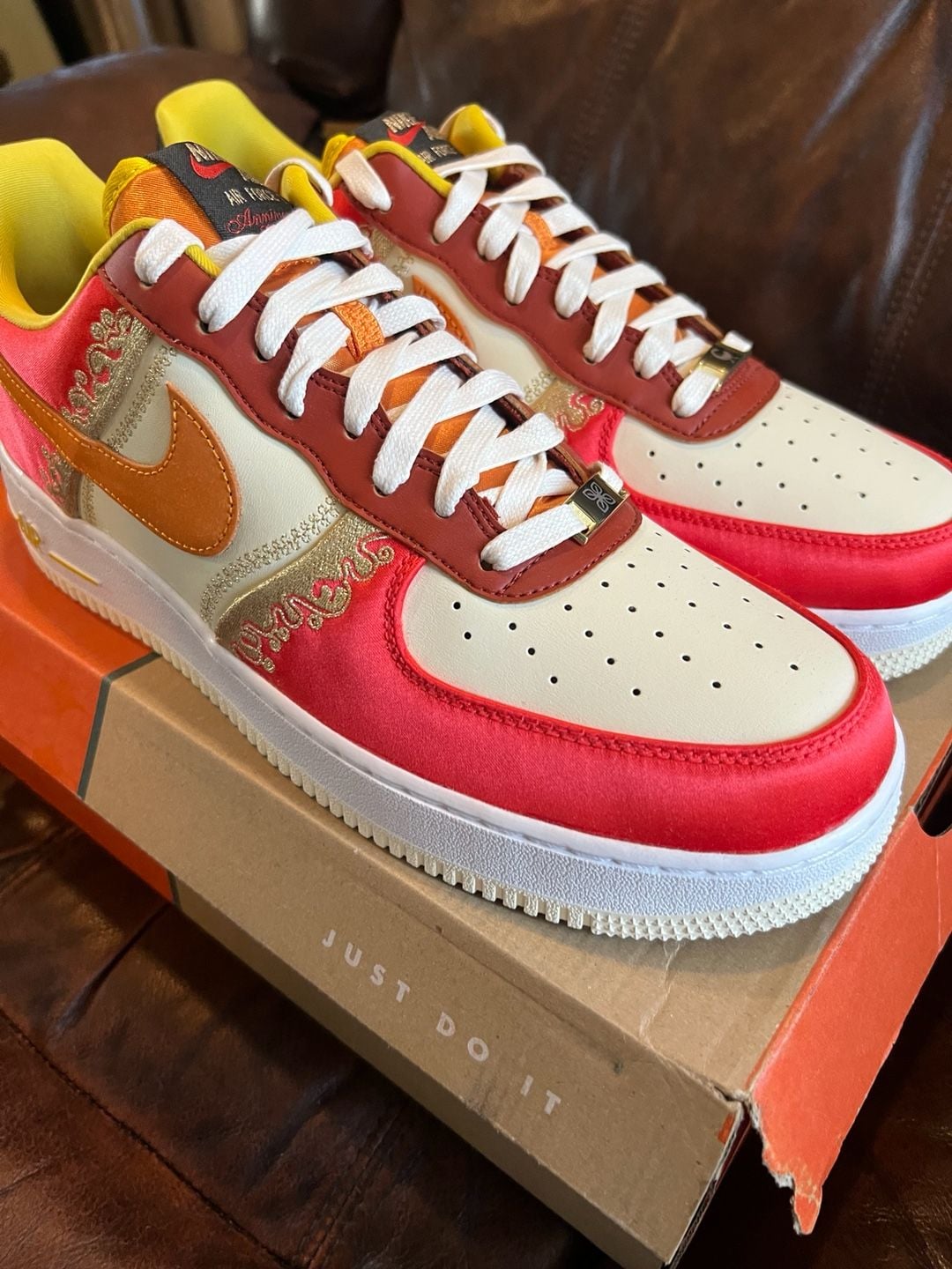 Nike Air Force 1 '07 LV8 Little Accra Habanero Red Coconut Milk 6