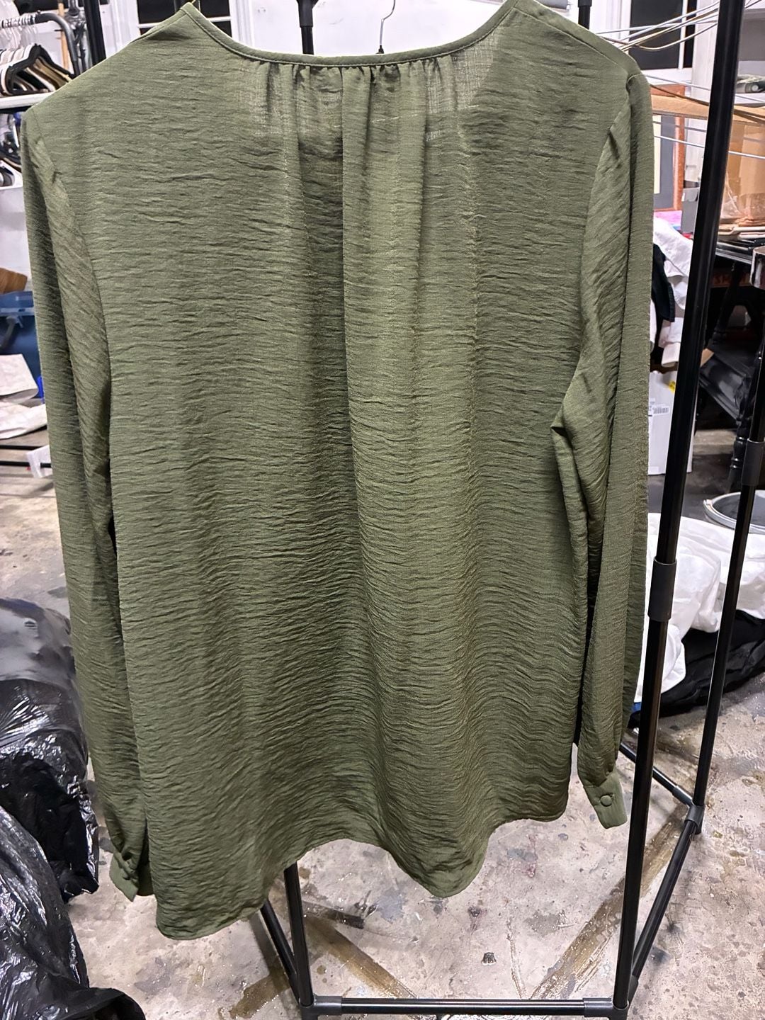 Nine West Button Front Balloon Sleeve Tunic Size L Green 4
