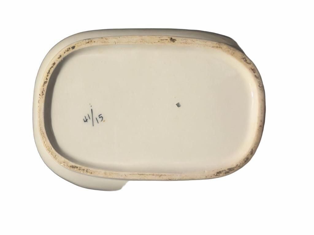 Royal Sealy Heritage Salt Box Ceramic Blue Onion Wood Lid Vintage 1950s 7