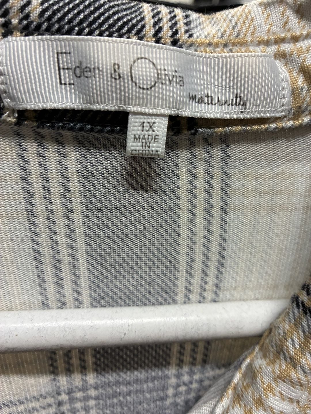 Eden & Olivia Maternity Plaid Flannel Shirt Size 1X Black Beige 3