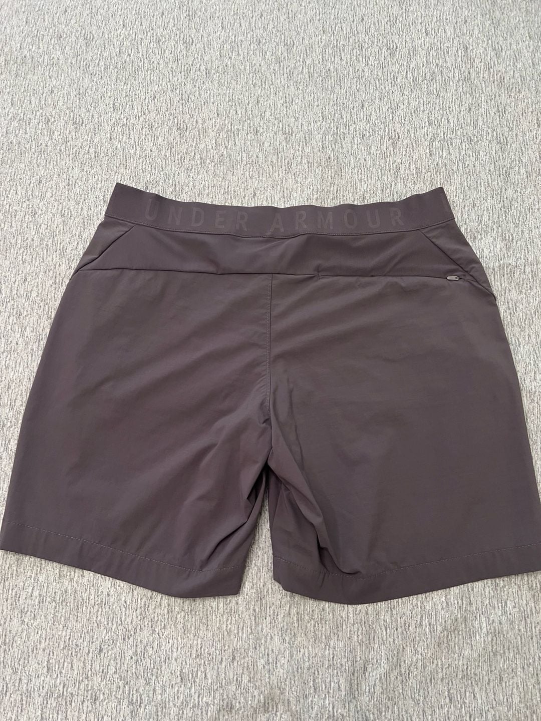 Under Armour Tide Chaser 7” Shorts Women’s Size 10 Gray HeatGear 1327511 3