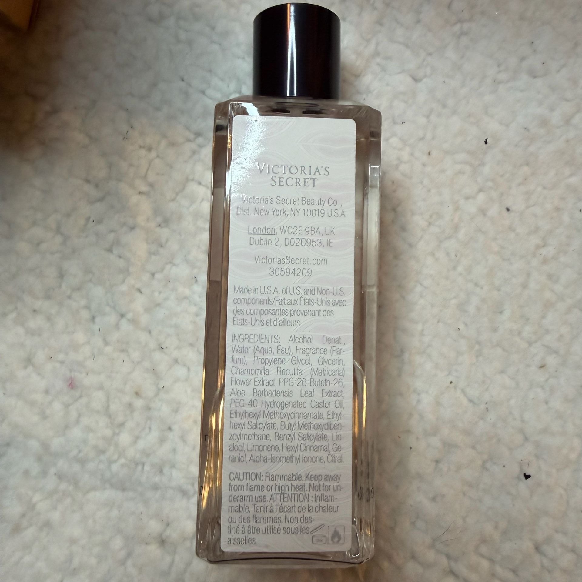 Victoria's Secret Just A Kiss Fragrance Mist 8.4 fl oz 2
