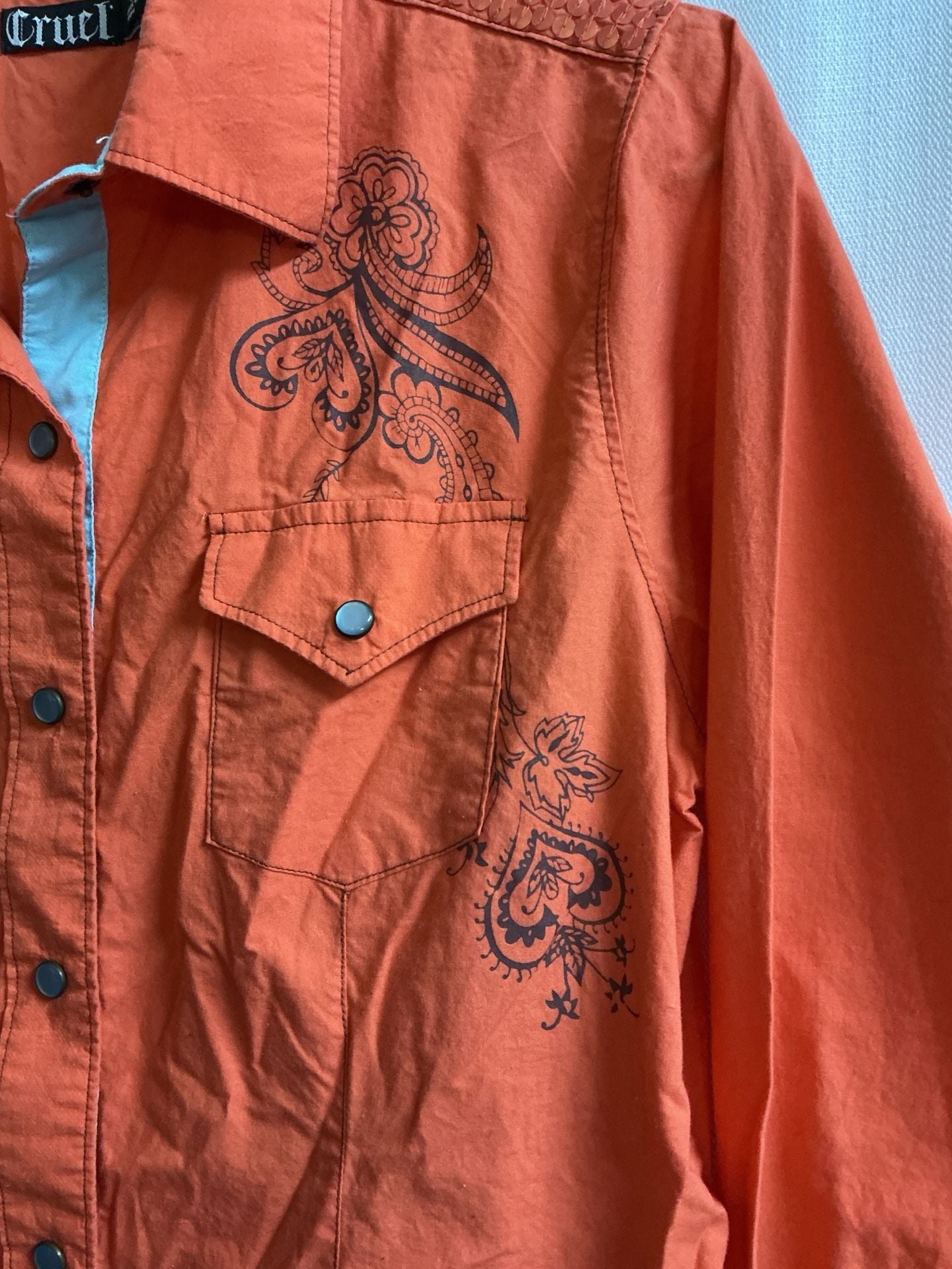 Cruel sequin pearl snap Western Shirt Size L Orange Floral Print 6