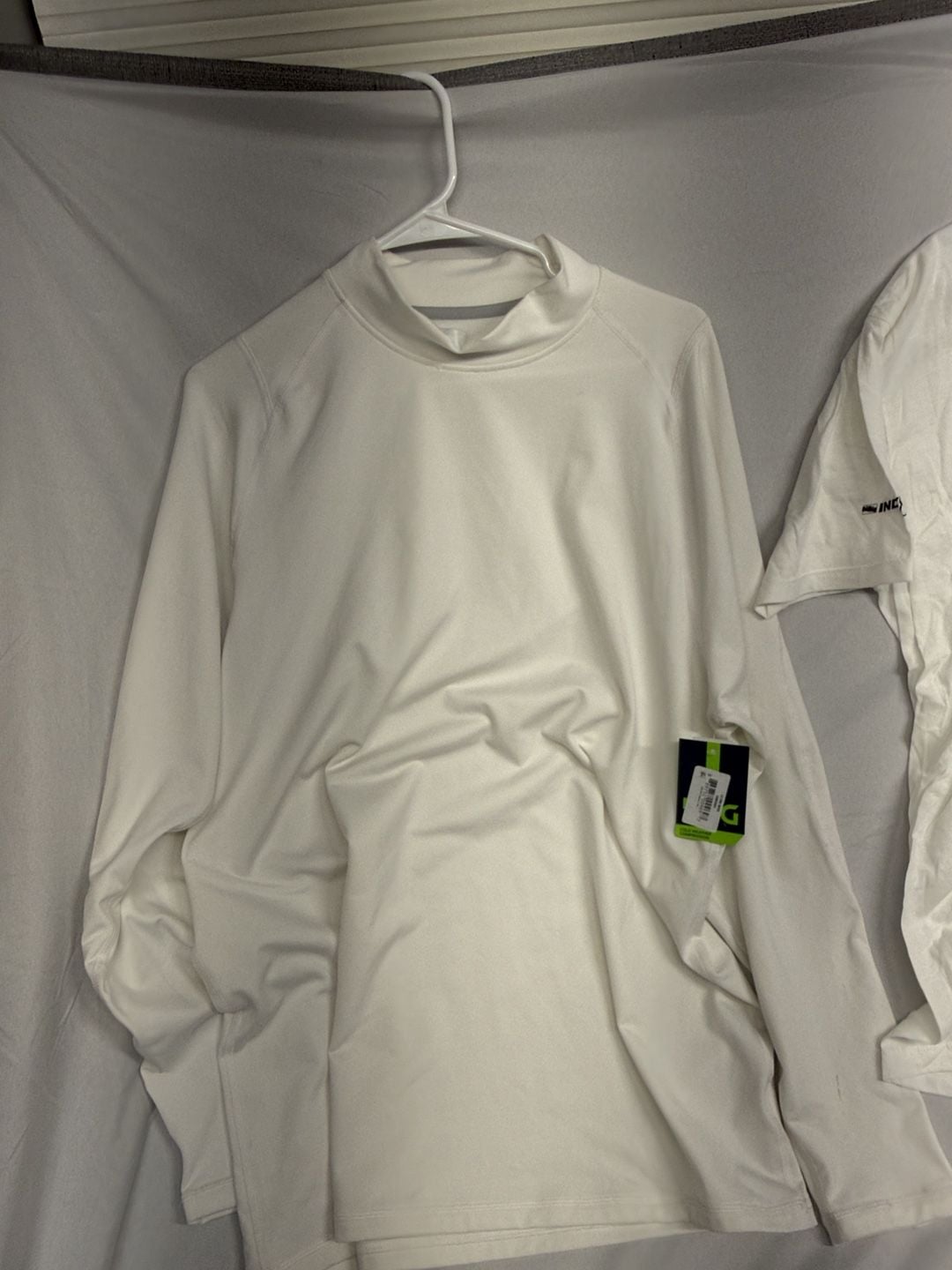 DSG CWC LS Mock Neck Top Size 2XL White Long Sleeve Base Layer New 2