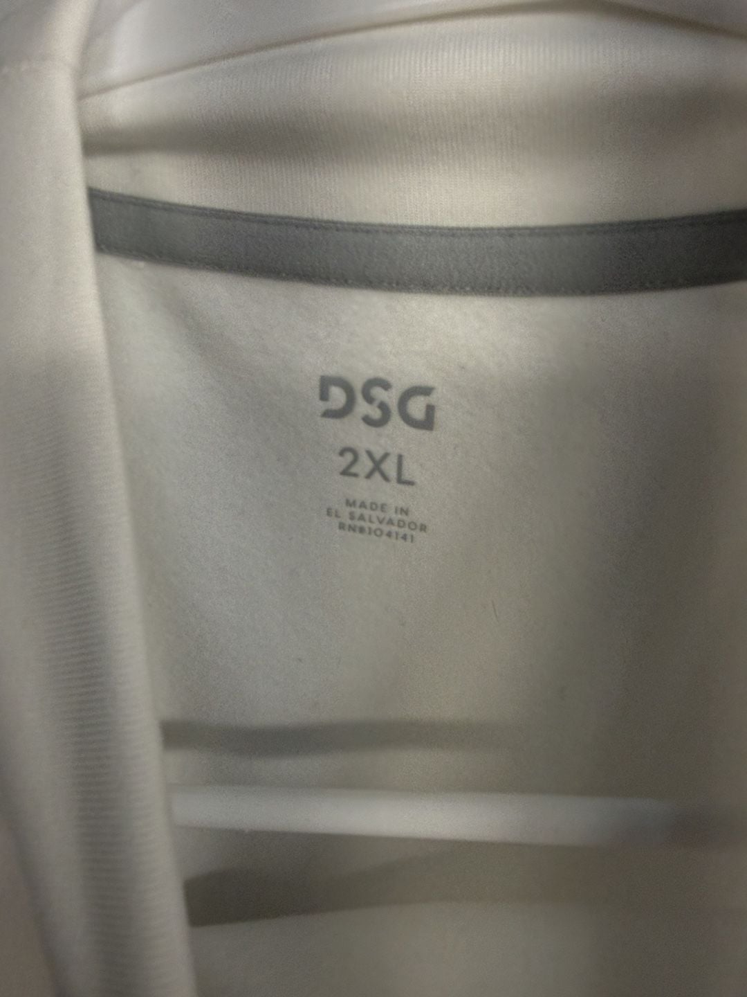 DSG CWC LS Mock Neck Top Size 2XL White Long Sleeve Base Layer New 3