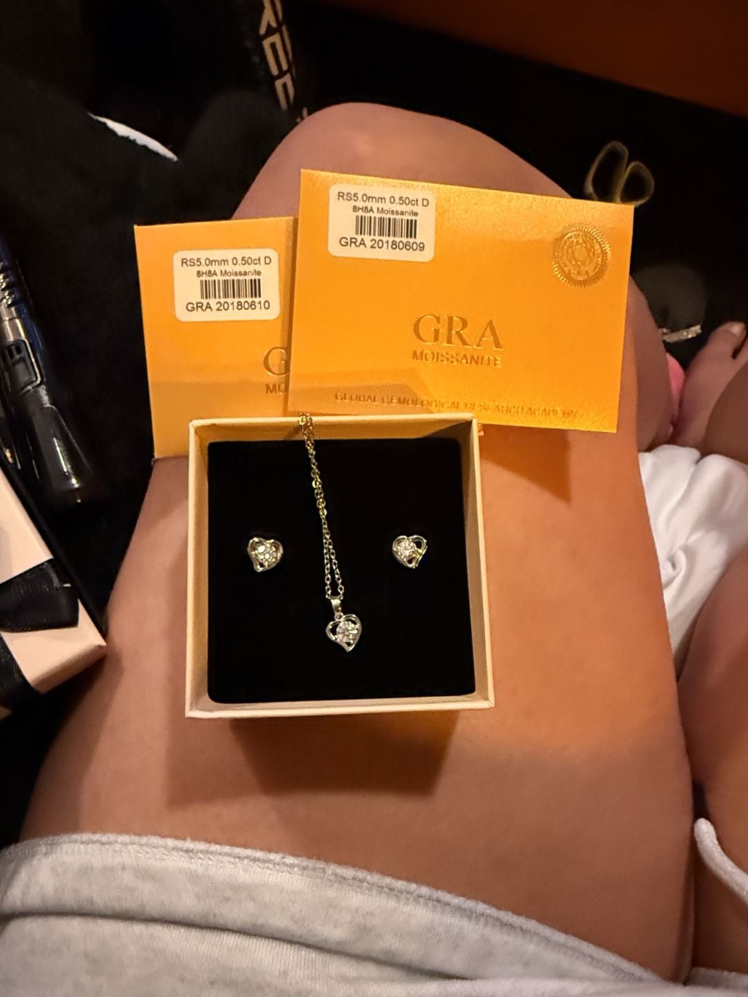 GRA Moissanite Heart Pendant Necklace And Earrings Set 0.5ct 3