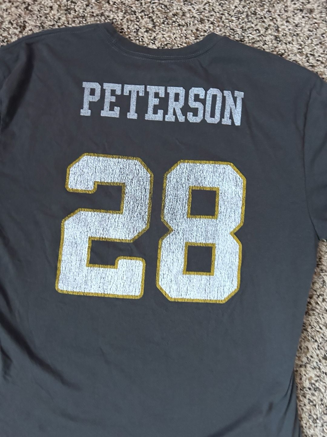 Reebok Minnesota Vikings Adrian Peterson 28 T-Shirt Size M Gray Cotton 7
