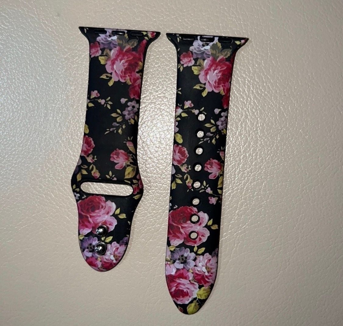 Apple Watch Silicone Band Floral Rose Black 1