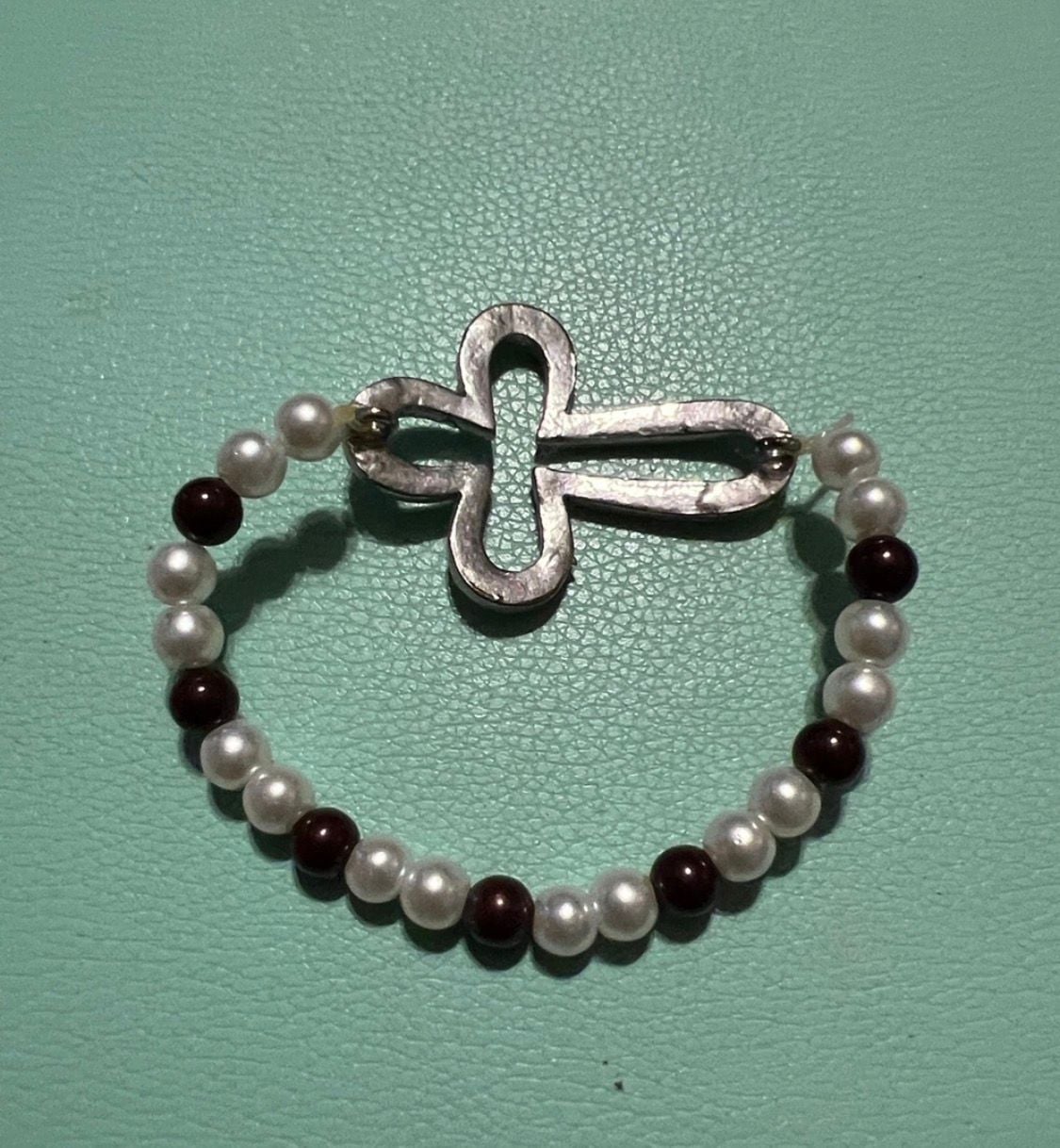 Rhinestone Cross Beaded Stretch Bracelet 3