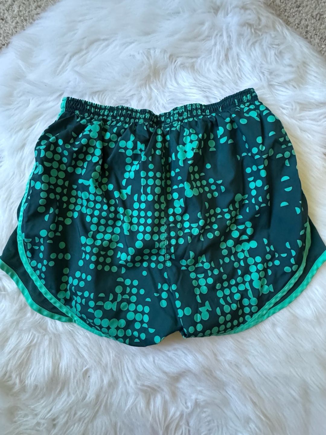 Nike Running Shorts Size S Lot of 2 Green and Bright Pink Dri-FIT 7
