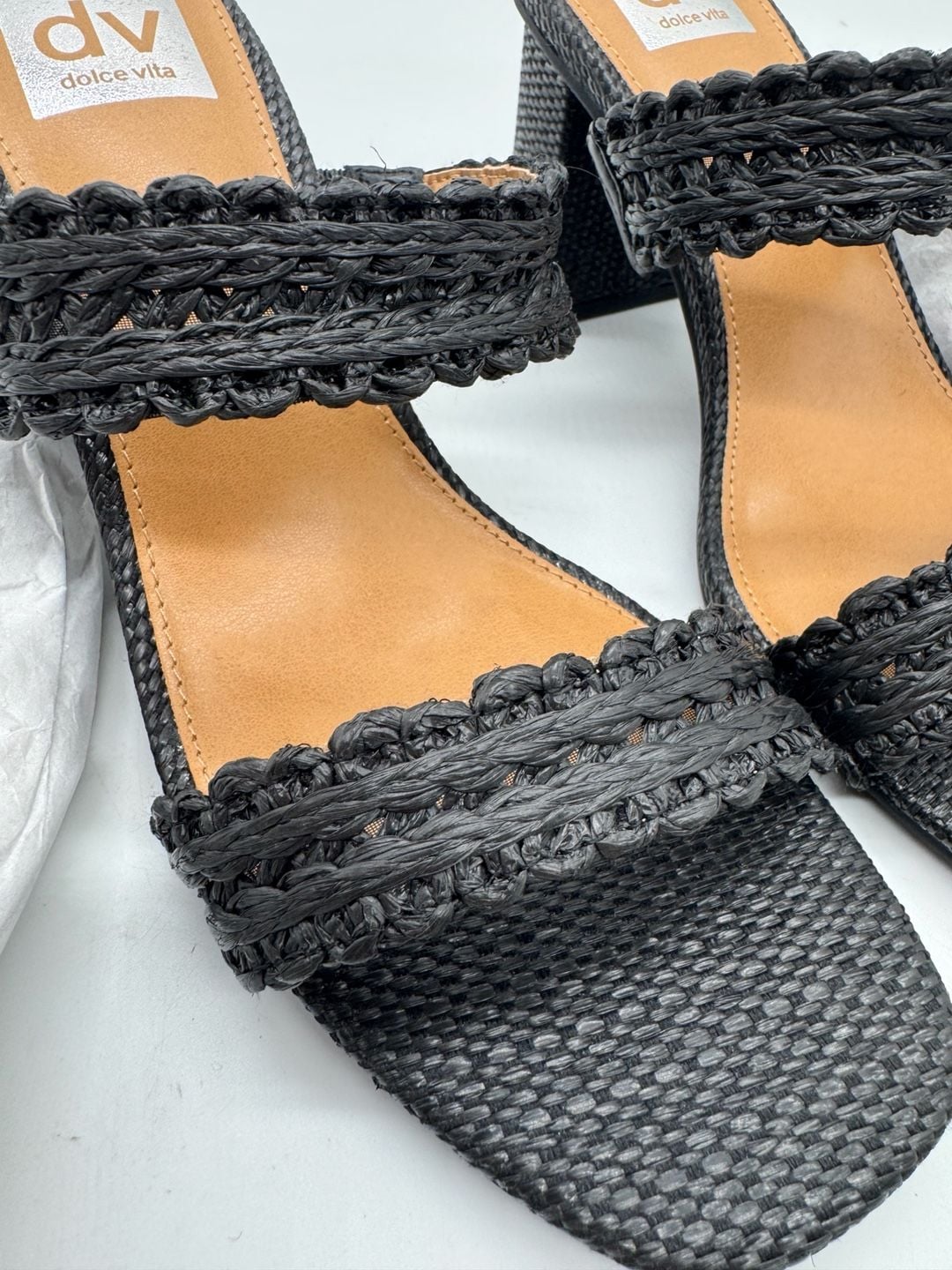 NWOT - DV Dolce Vita Hadlin Size 7.5 Black Woven Block Heel Sandals 3