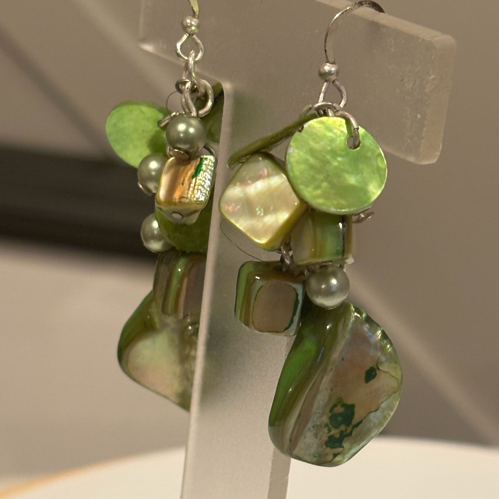Green Shell Pearl Cluster Dangle Earrings 5