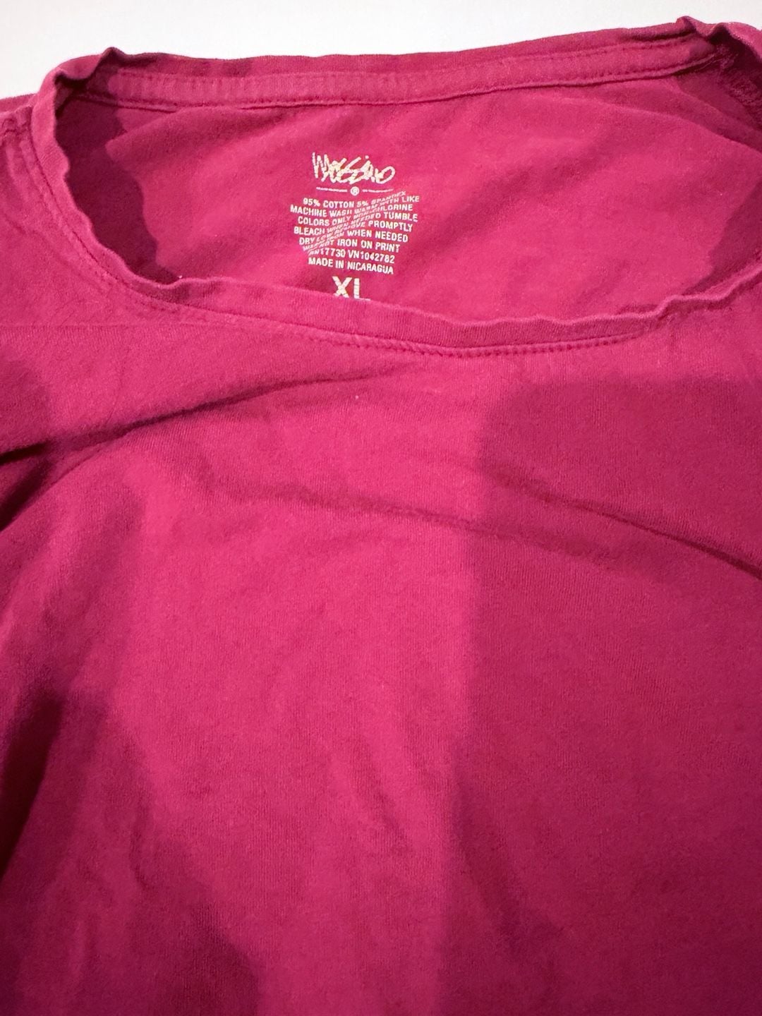 Halife Size L V-Neck 3/4 Sleeve Top Magenta 11