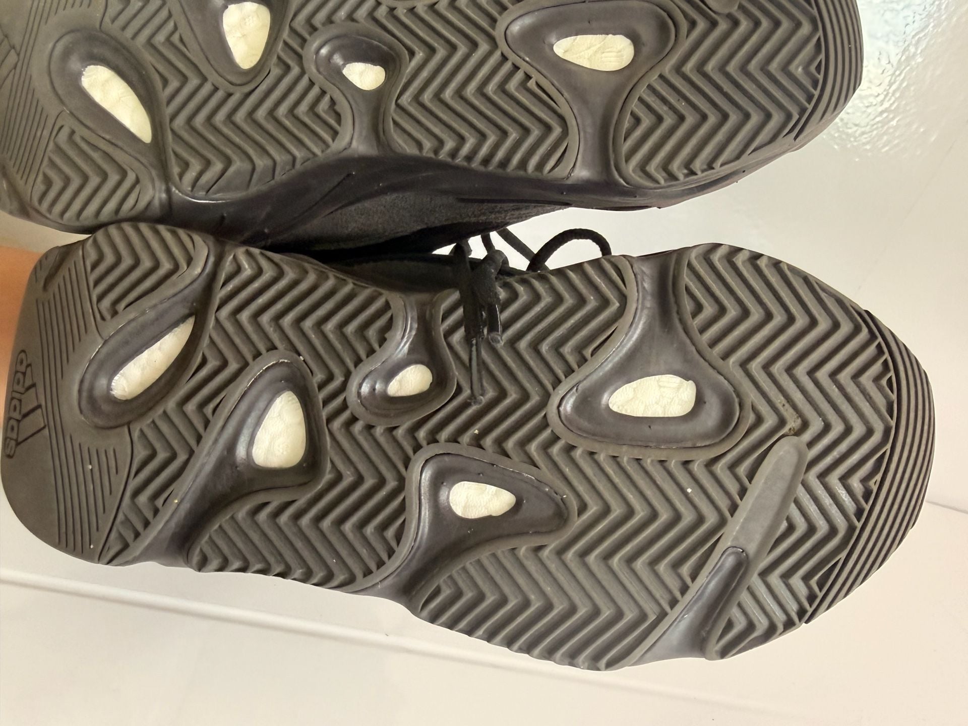 Adidas Yeezy Boost 700 V2 Size 6 Black 12