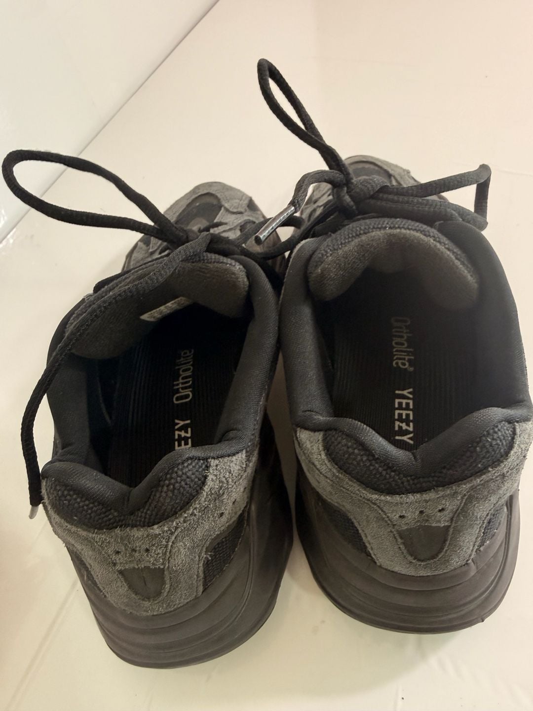 Adidas Yeezy Boost 700 V2 Size 6 Black 13
