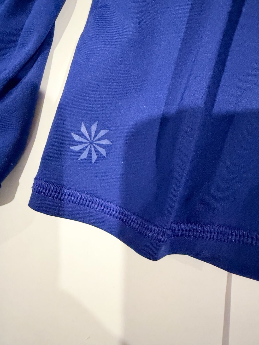 Athleta Long Sleeve Shirt Size XL Blue 5