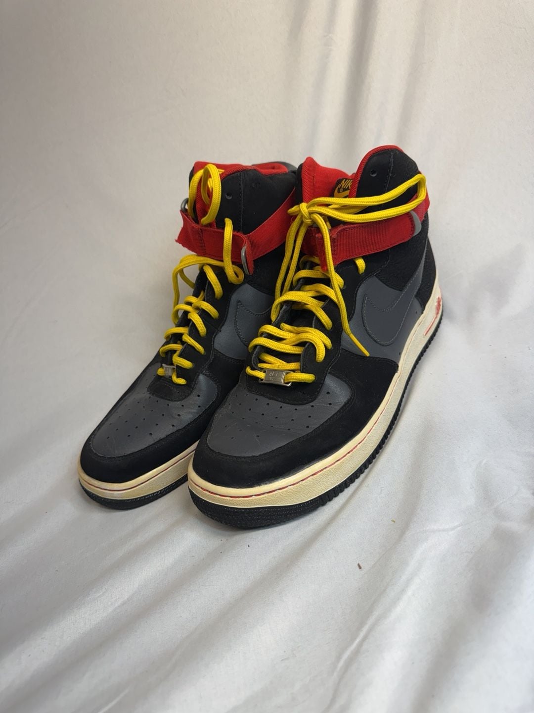 Nike Air Force 1 High Size 11 Black Red Yellow Sneakers 2
